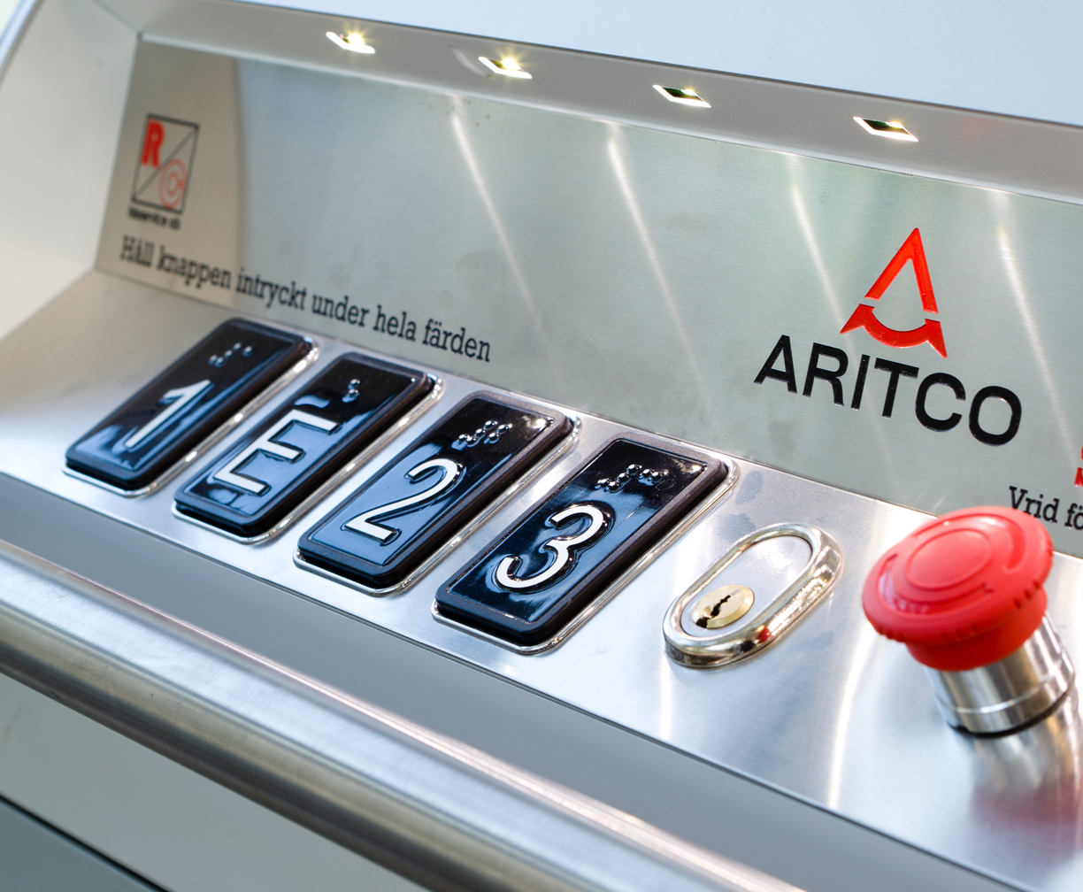 Aritco Platform lift close up