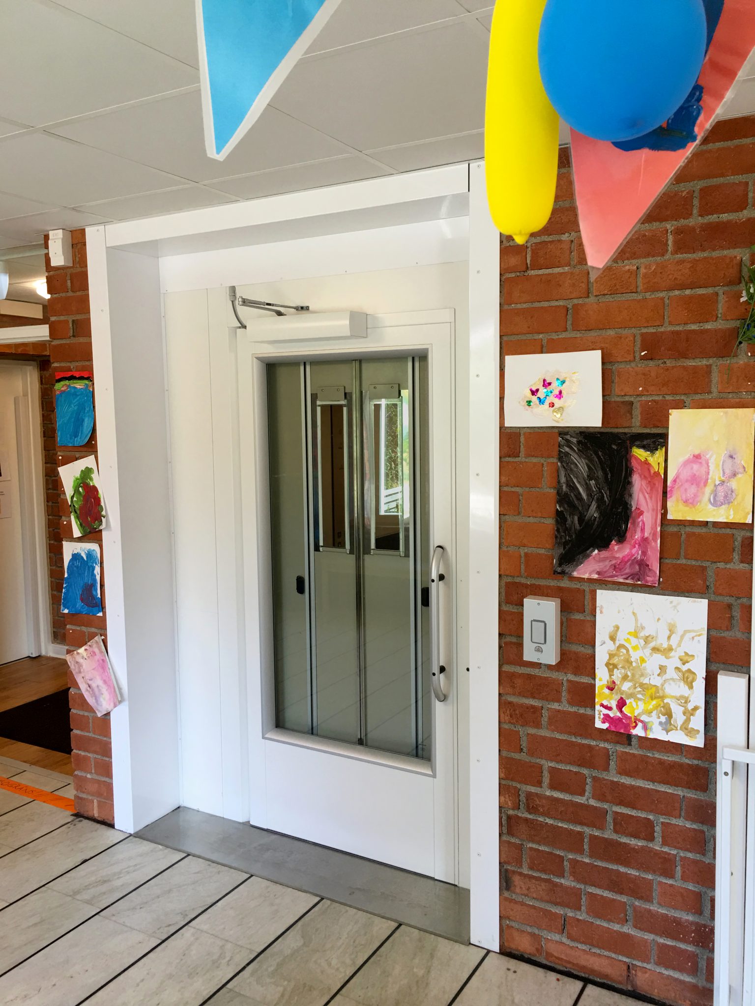 An Aritco lift in a kindergarten