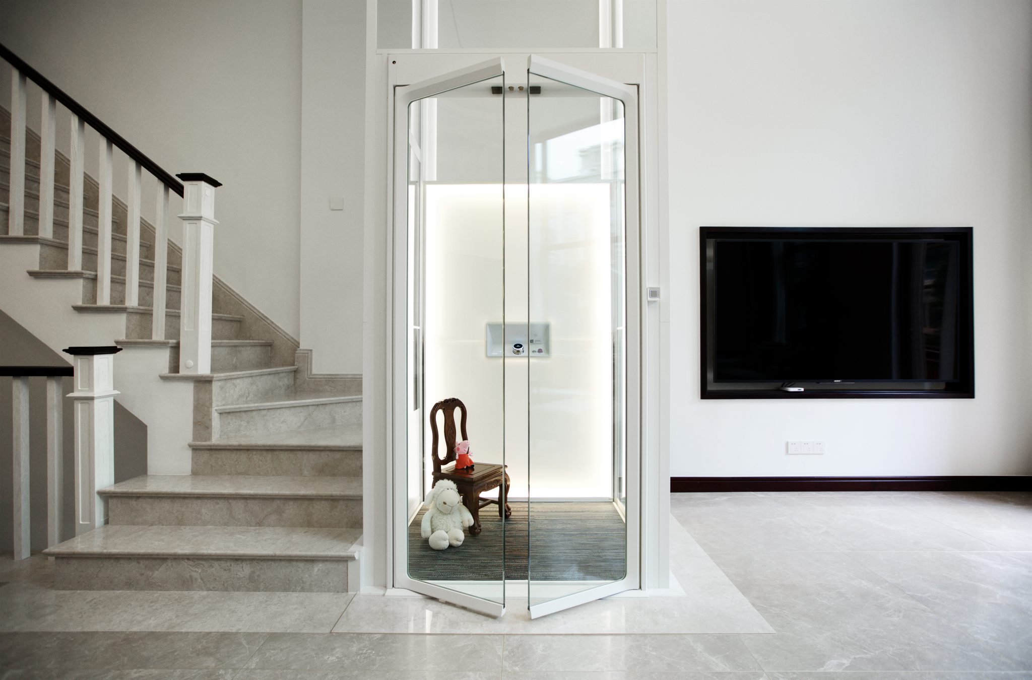 A home lift in a home