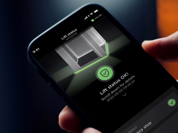 Smartphone showing Aritco SmartLift App